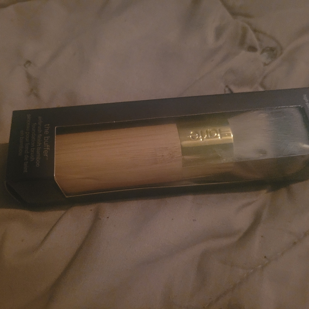 Tarte Bamboo Makeup Brush with Gold Accent
